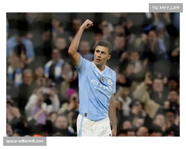 球员动态：曼城中场罗德里因累计黄牌停赛，球队转换枢纽面临考验